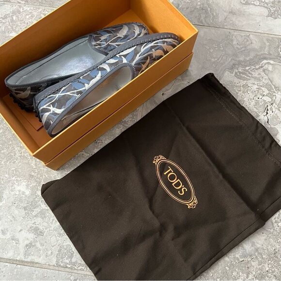 Tod’s Tess Patterned Slip-On Flats, Antracite, New, Size EU 37.5 - Picture 7 of 12